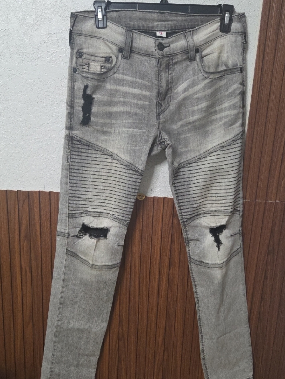 True Religion Men's Skinny Gray Biker Jeans with Distressed Accents - Picture 2 of 8